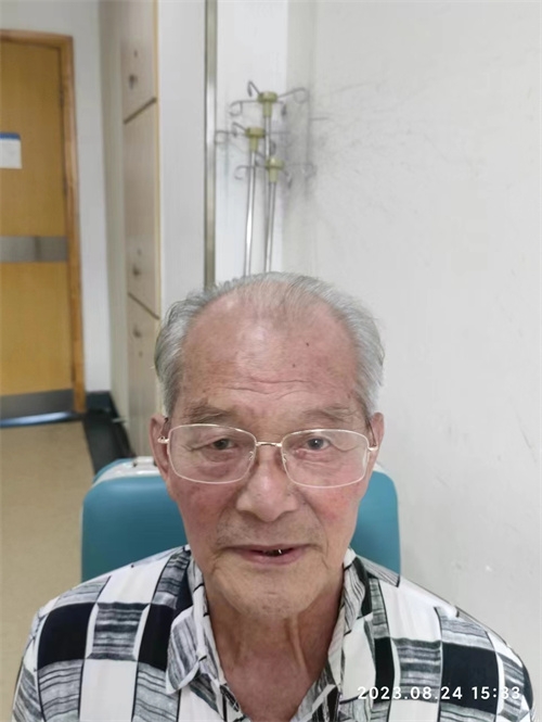 中国当代名医——谢宝石