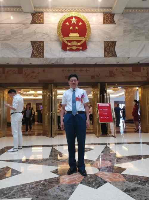 铁血荣光，共铸八一魂访 当代中医事业奠基人李乘伊院士　