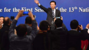 当老年人和年轻人灵魂互换，年轻人的“养老担忧症”需要skr而止